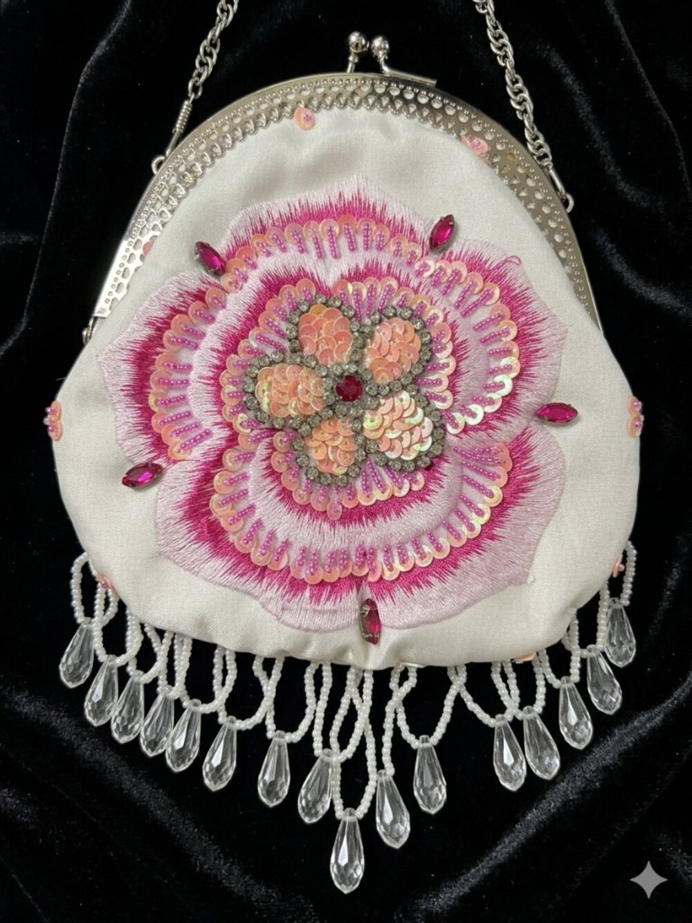 Vintage beaded floral embroidered bag Purse Evening bag 1950s